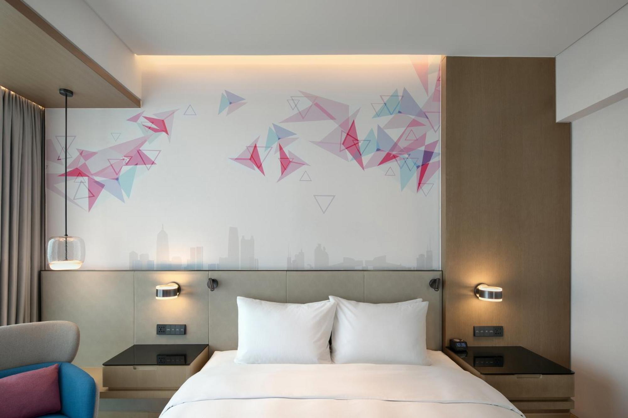 Hilton Garden Inn Shenzhen World Exhibition & Convention Center Exteriör bild